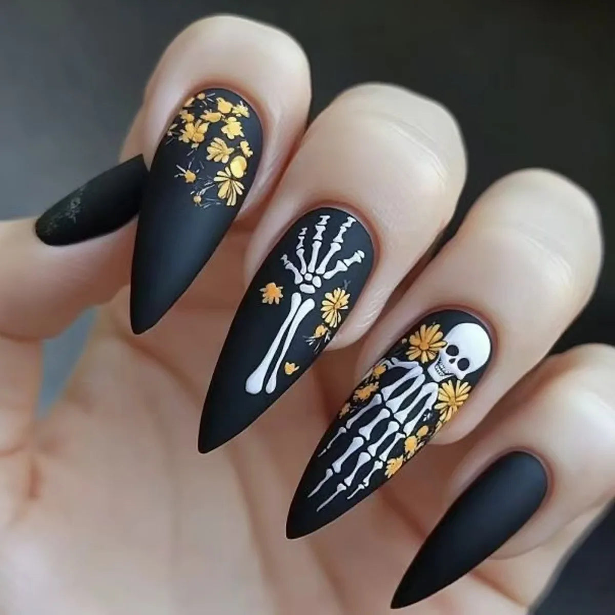 Halloween 24Pcs Gothic Halloween Press On Nails - Skeleton Design