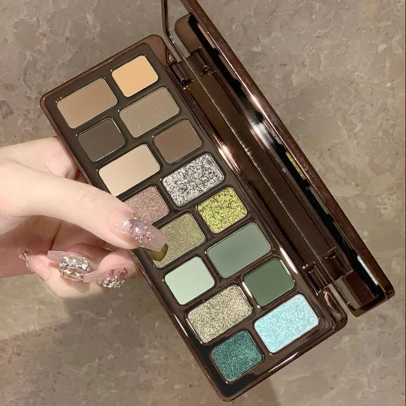 Halloween 16-Colour Diamond Pearl Punk Eyeshadow Palette