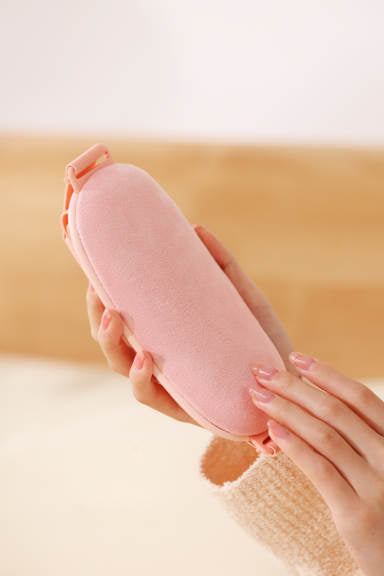 Hséra menstrual heat massager belt - rear product view